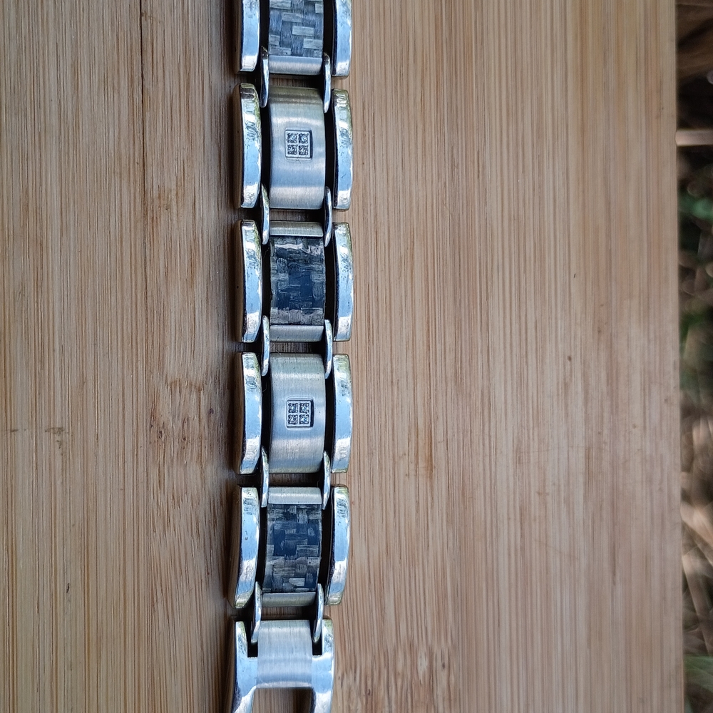 Silver and Black Men's Bracelet - Picture 2 of 7